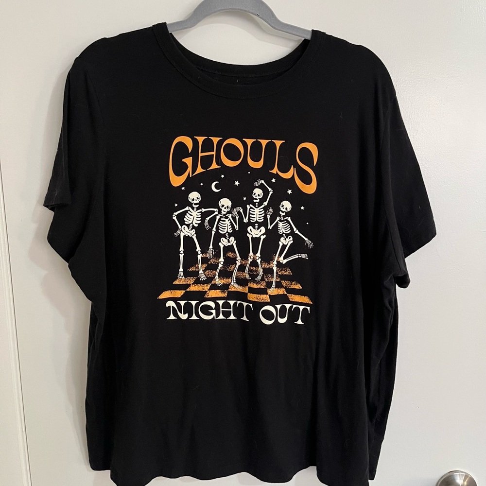 Old Navy Black Graphic Everywear Fall Tee XXL